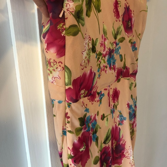 Gorgeous wedding guest dress NWT - Picture 8 of 9